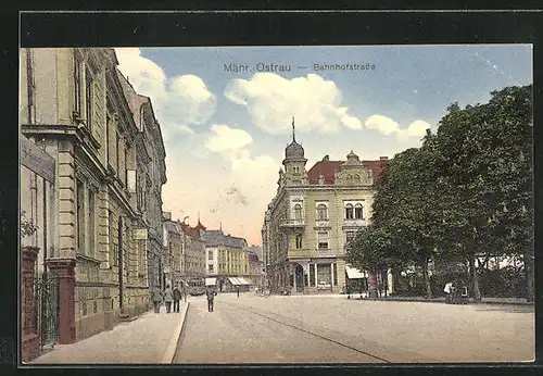 AK Mähr. Ostrau, Bahnhofstrasse mit Strassenbahn