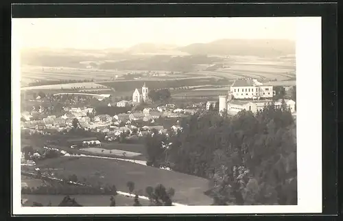AK Lettowitz /Letovice, Ortsansicht aus der Vogelschau, Fliegeraufnahme