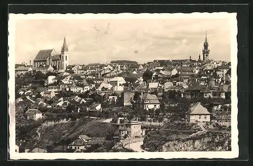 AK Znaim /Znojmo, Niederdonau, Teilansicht aus der Vogelschau