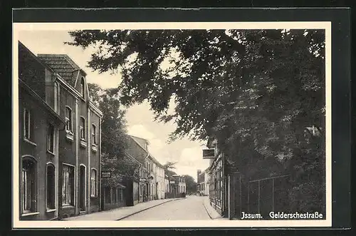 AK Issum, Gelderschestrasse mit Geschäften