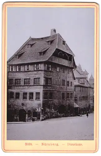 Fotografie Ernst Roepke, Wiesbaden, Ansicht Nürnberg, Strasse am Dürerhaus
