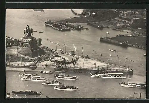 Foto-AK Koblenz /Rh., Deutsches Eck mit Kaiser-Wilhelm-Denkmal