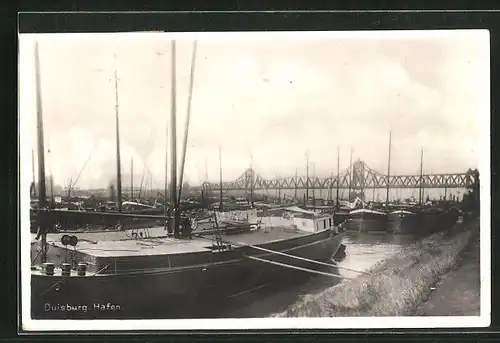 AK Duisburg, Schiffe am Hafen