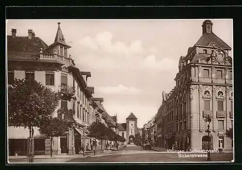 AK Villingen i. Schwarzwald, Bickenstrasse mit Tor