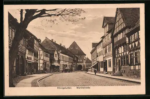 AK Königslutter, Marktstrasse mit Geschäften und Baum