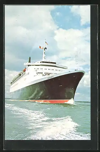 AK Cunard Queen Elizabeth, Passagierschiff