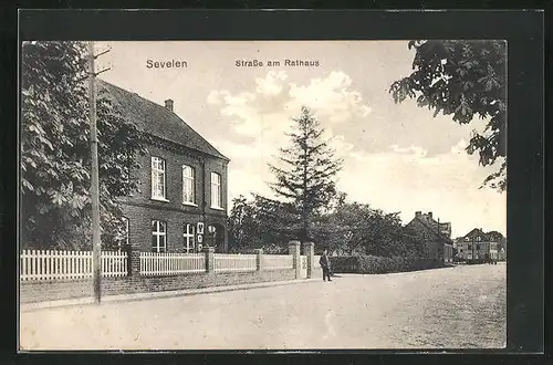 AK Sevelen, Strasse am Rathaus mit Mann