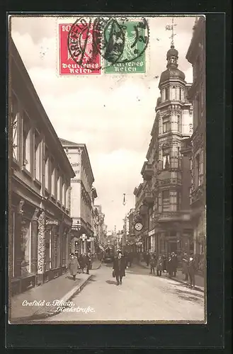 AK Krefeld, Passanten in der Hochstrasse, Goldrand