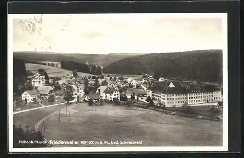 AK Friedenweiler / Schwarzwald, Ortsansicht aus der Vogelschau