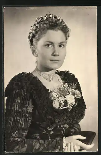 AK Schauspielerin Lore Frisch in Tracht