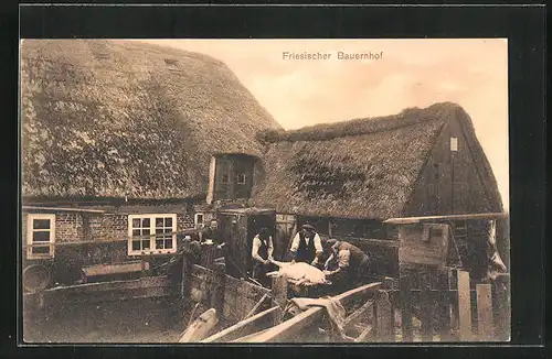 AK Fleischer bei der Hausschlachtung auf einem friesischen Bauernhof