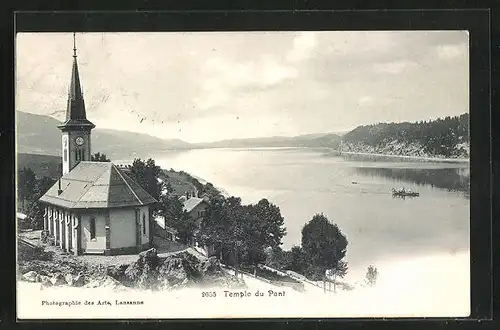AK Le Pont, Temple du Pont, Blick auf den See in den Bergen