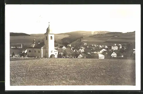 AK Giesshübel im Adlergebirge, Ortstotale und die Kirche