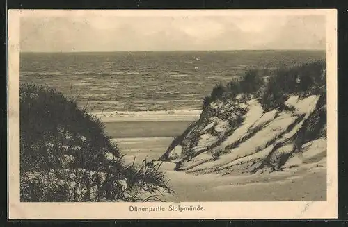 AK Stolpmünde, Dünenpartie mit Blick auf die Ostsee