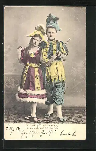 AK En avant, geh'n wir zu zwei'n, Du bist mein und ich bin Dein!, kostümiertes Kinderpaar