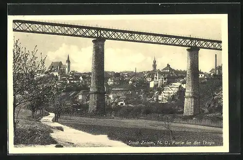 AK Znaim, Panorama mit Brücke und Thayapartie