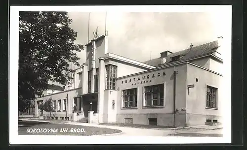 AK Uh. Brod, Sokolovna, Slet sokolske zupy Komenskeho 1938