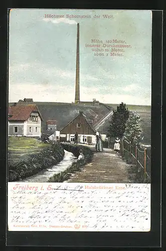 AK Freiberg i. Sa., Halsbrückner Esse, Blick zum 140 Meter hohen Schornstein