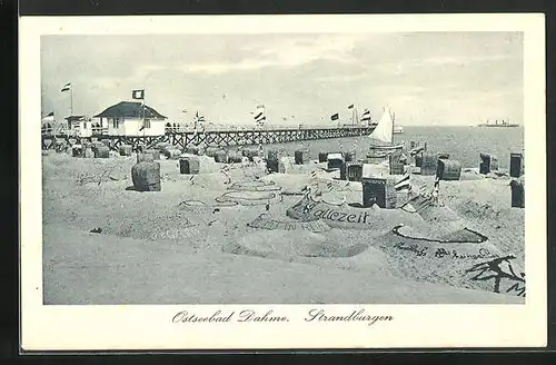 AK Dahme i. Holst., Sandburgen am Strand