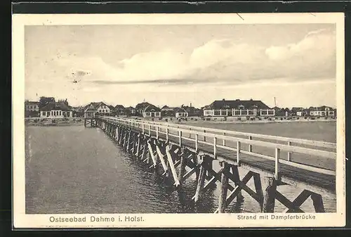 AK Dahme i. Holst., Strand mit Dampferbrücke