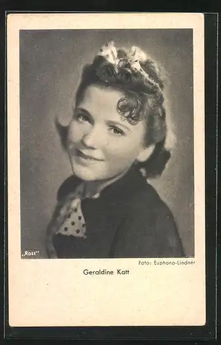 AK Schauspielerin Geraldine Katt mit reizendem Lächeln