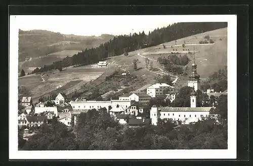 AK Vsetin, Blick auf die Kirche in der Stadt