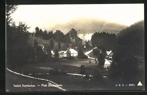 AK Velke Karlovice, Pod Bezkydem, Celkovy Pohled