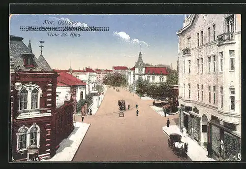 AK Mor. Ostrava, Trida 28. rijna, Strasse mit Passanten und Kutsche