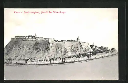 AK Graz, Landeszeughaus, Modell des Schlossbergs