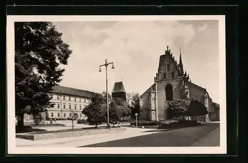 AK Rakovnik, Platz mit Kirche