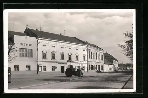 AK Hulín, Radnice, Hostinec u Zavrelu