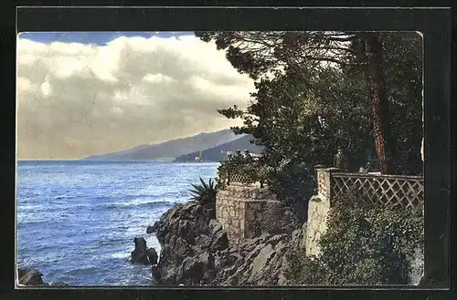 Künstler-AK Photochromie Nr. 1872: Blick auf eine mediterrane Küste