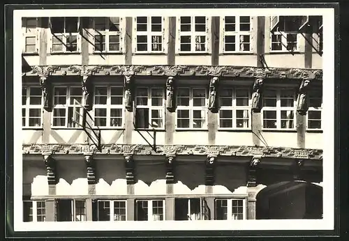 AK Deutscher Kunstverlag, Nr. 98: Braunschweig, Die Treppenfriese am Hause Scharrnstrasse 13