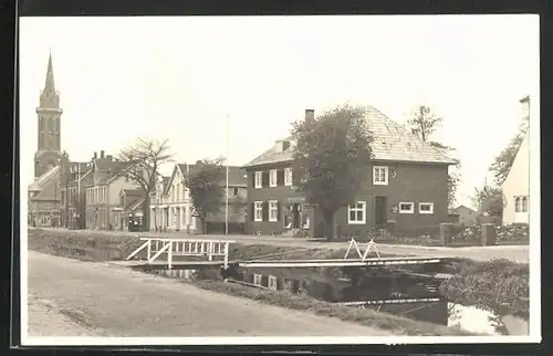Foto-AK Westrhauderfehn, Unterende mit Hoffnungskirche