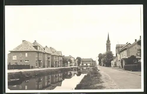 Foto-AK Westrhauderfehn, Unterende mit Hoffnungskirche