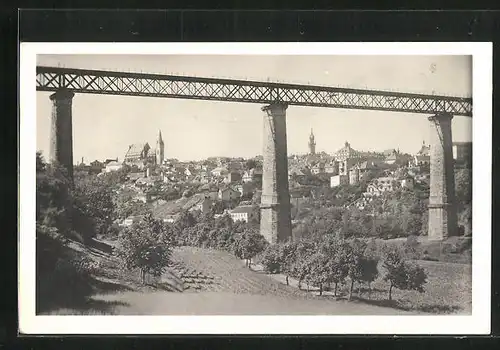 AK Znojmo, Nordwestbahnbrücke über Felder