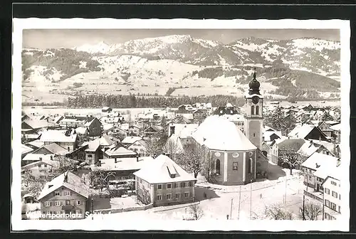 AK Sonthofen /Bayr. Allgäu, Totalansicht im Winter