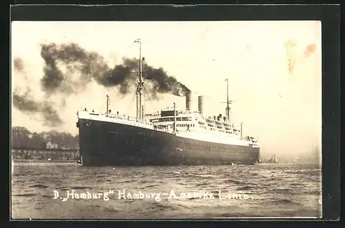 AK Passagierschiff Hamburg in Fahrt