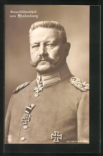 AK Paul von Hindenburg in Uniform mit Eisernem Kreuz