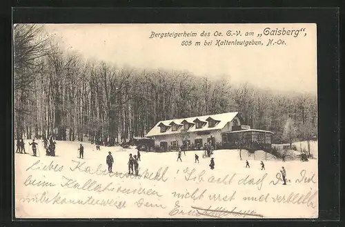 AK Kaltenleutgeben, Gasthaus Bergsteigerheim Gaisberg im Winter mit Skifahrern