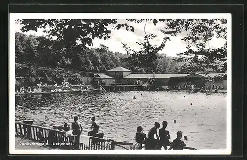 AK Radevormwald, Badegäste im Uelfebad
