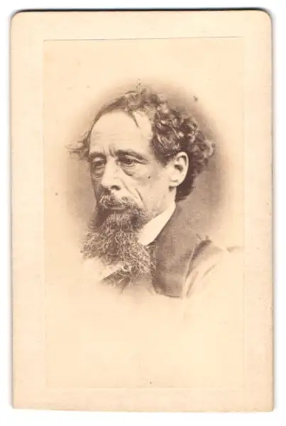 Fotografie unbekannter Fotograf und Ort, Charles Dickens im Portrait, Schriftsteller von Oliver Twist 0