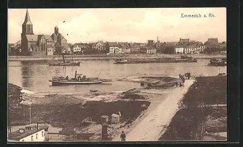 AK Emmerich a. Rh., Schiffe auf Rhein vor Stadt