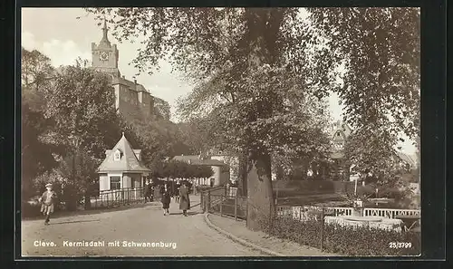 AK Cleve, Strasse am Kermisdahl mit Schwanenburg