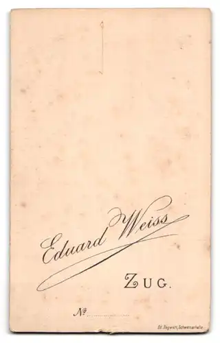 Fotografie Eduard Weiss, Zug, Portrait junger Herr in modischer Kleidung