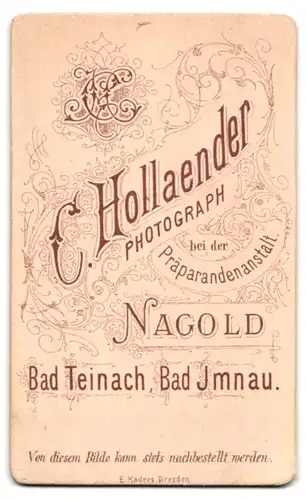 Fotografie C. Hollaender, Nagold, Bad Teinach, Portrait hübsches Kind in modischer Kleidung