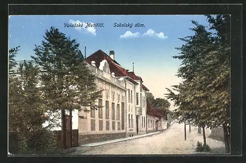 AK Valasské Mezirící, Sokolský dum