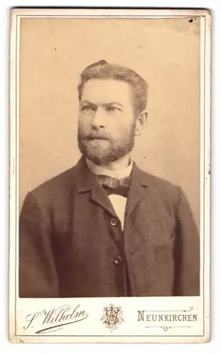 Fotografie S. Wilhelm, Neunkirchen, Bahnhofstr. 7, Portrait Arbeiterführer der Heidelberg Cement AG Emil Rüder