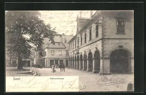 AK Soest, Passanten auf der Rathausstrasse