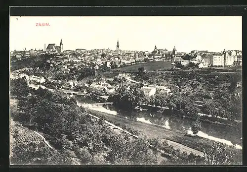 AK Znaim, Panorama der Stadt mit Fluss